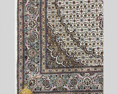 فرش دستباف ماهی زرعونیم