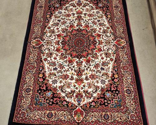 ذرع و نیم بیجار