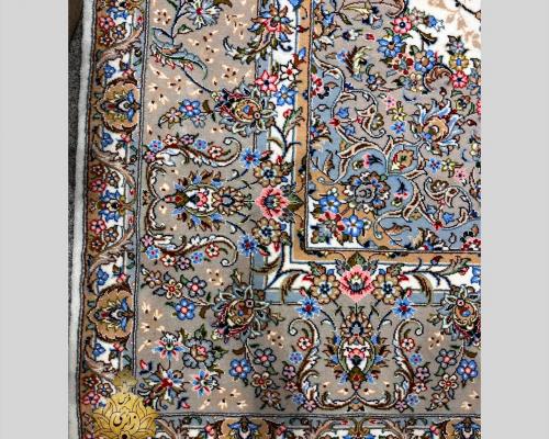 حاشیه خاکی فرش کاشان 