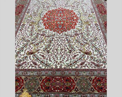 قالیچه نقشه چهل طوطی 50 رج تمام گل ها و کف ترنج ابریشم