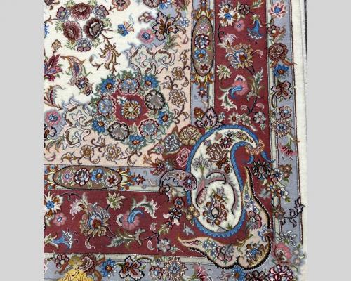 فرش دستباف کاشمر با حاشیه مسی 